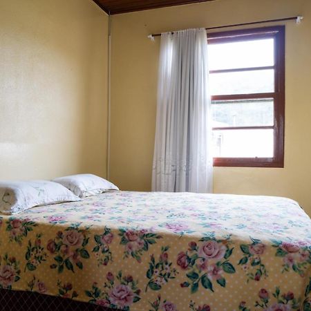 Hostel Raiz Da Serra Урубиси Экстерьер фото