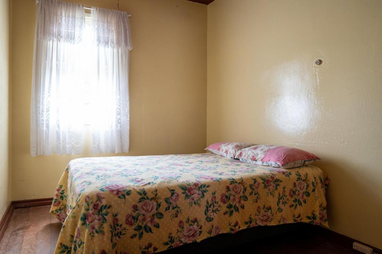 Hostel Raiz Da Serra Урубиси Экстерьер фото
